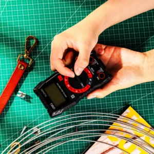 multimetre-numerique-3-1-2-cat-iii-600v-deli